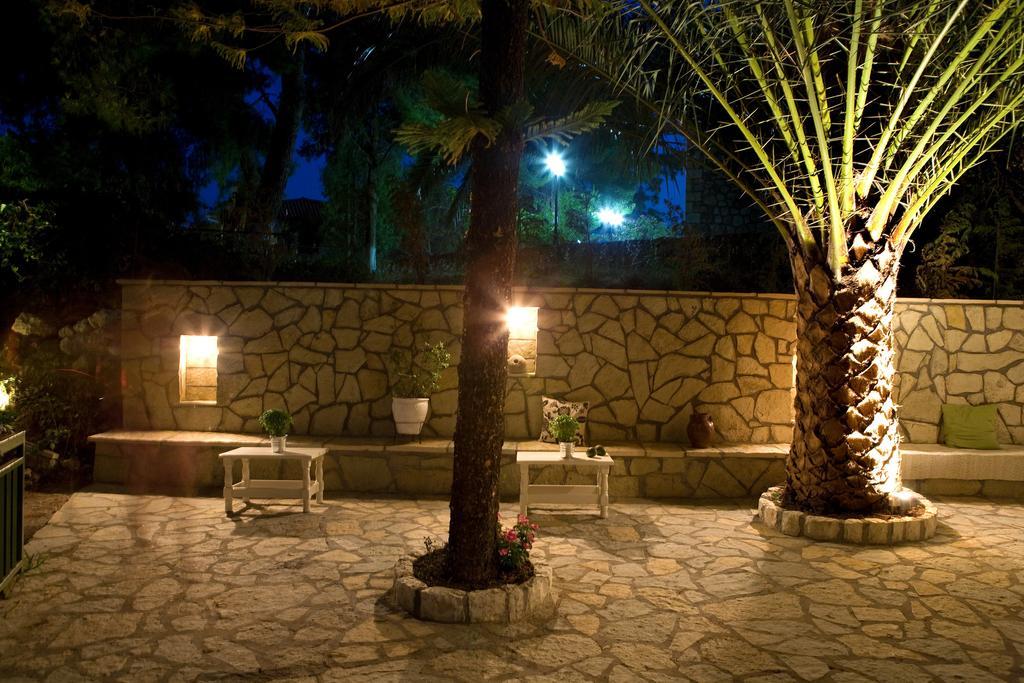 Isalos Vasiliki  Exterior photo